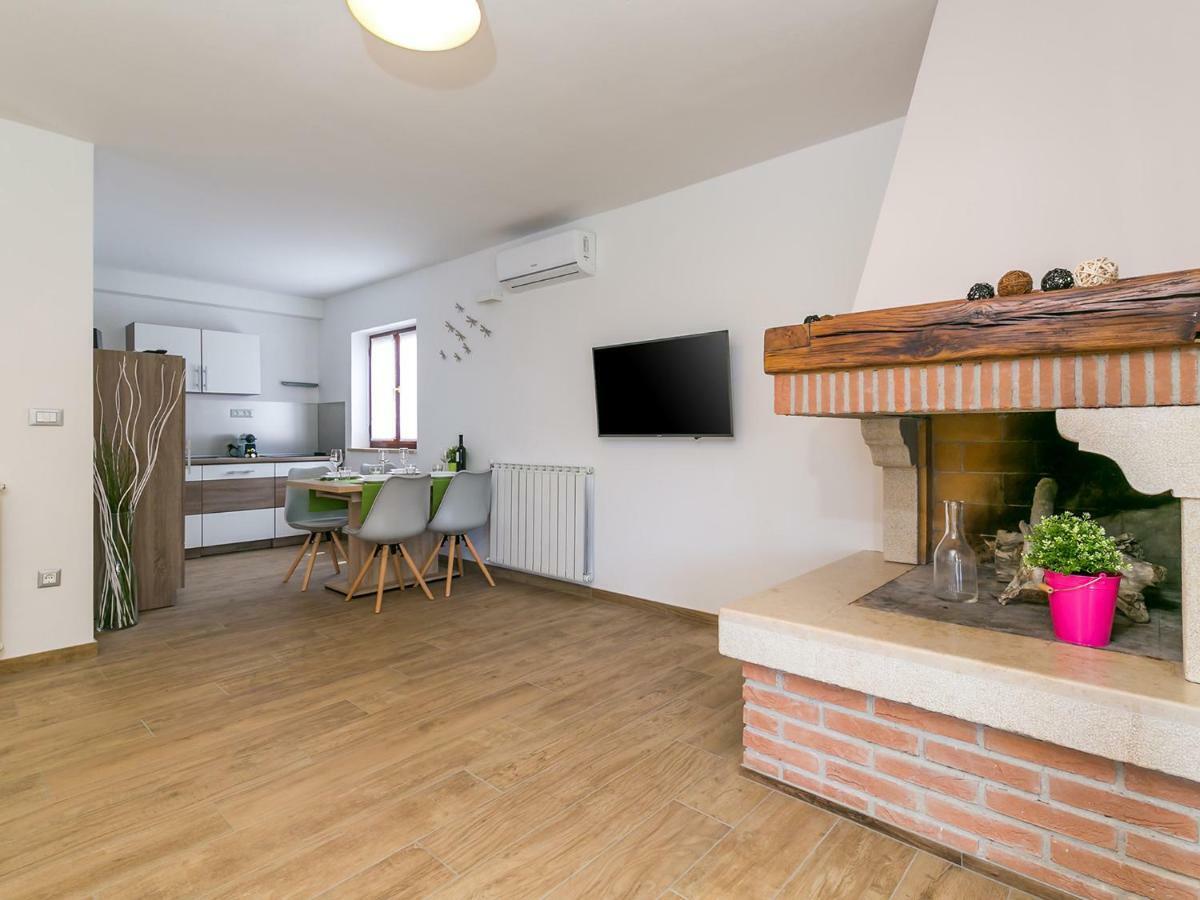 Pool Premium Apartment Vrsar Kültér fotó