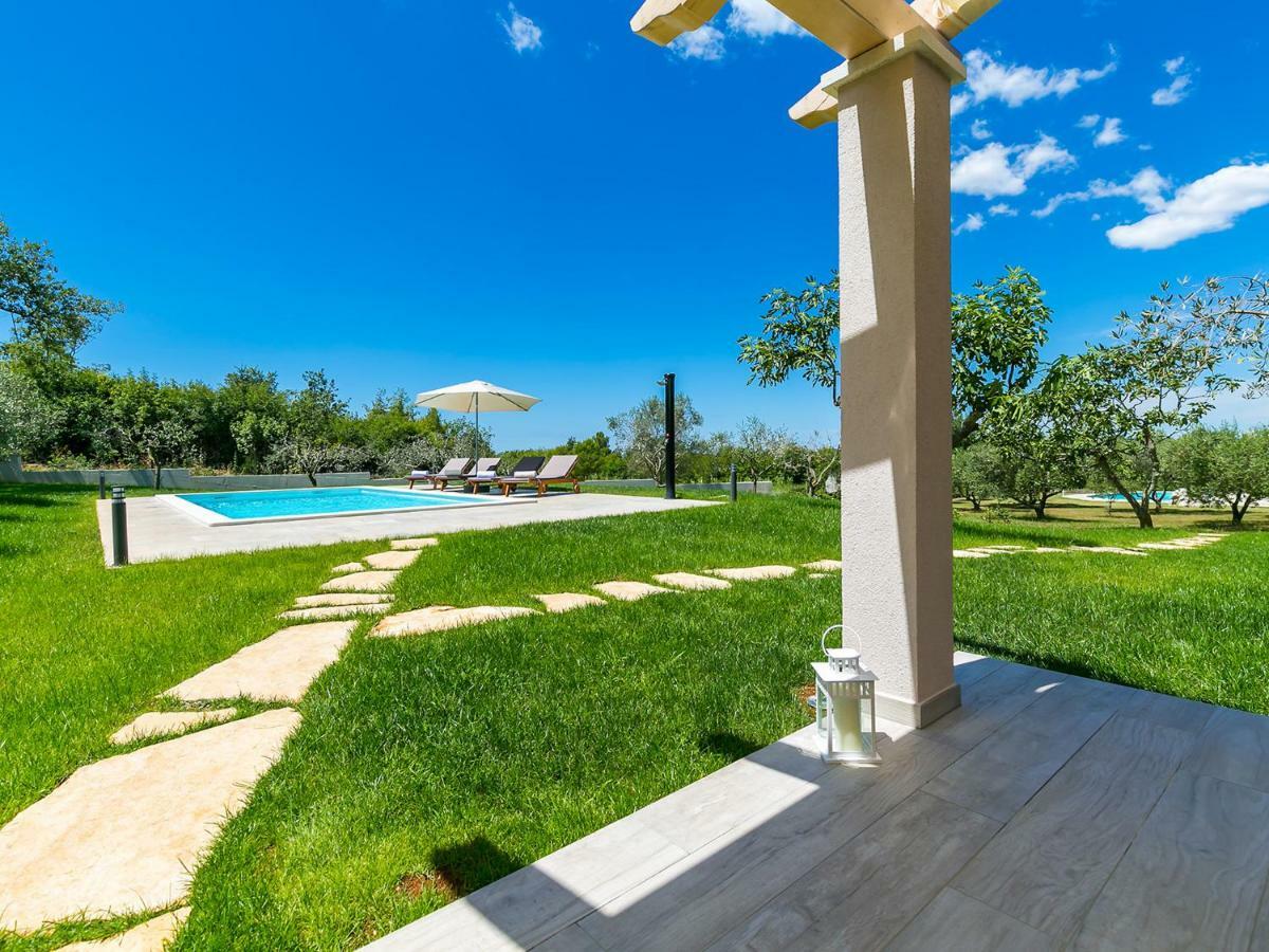 Pool Premium Apartment Vrsar Kültér fotó