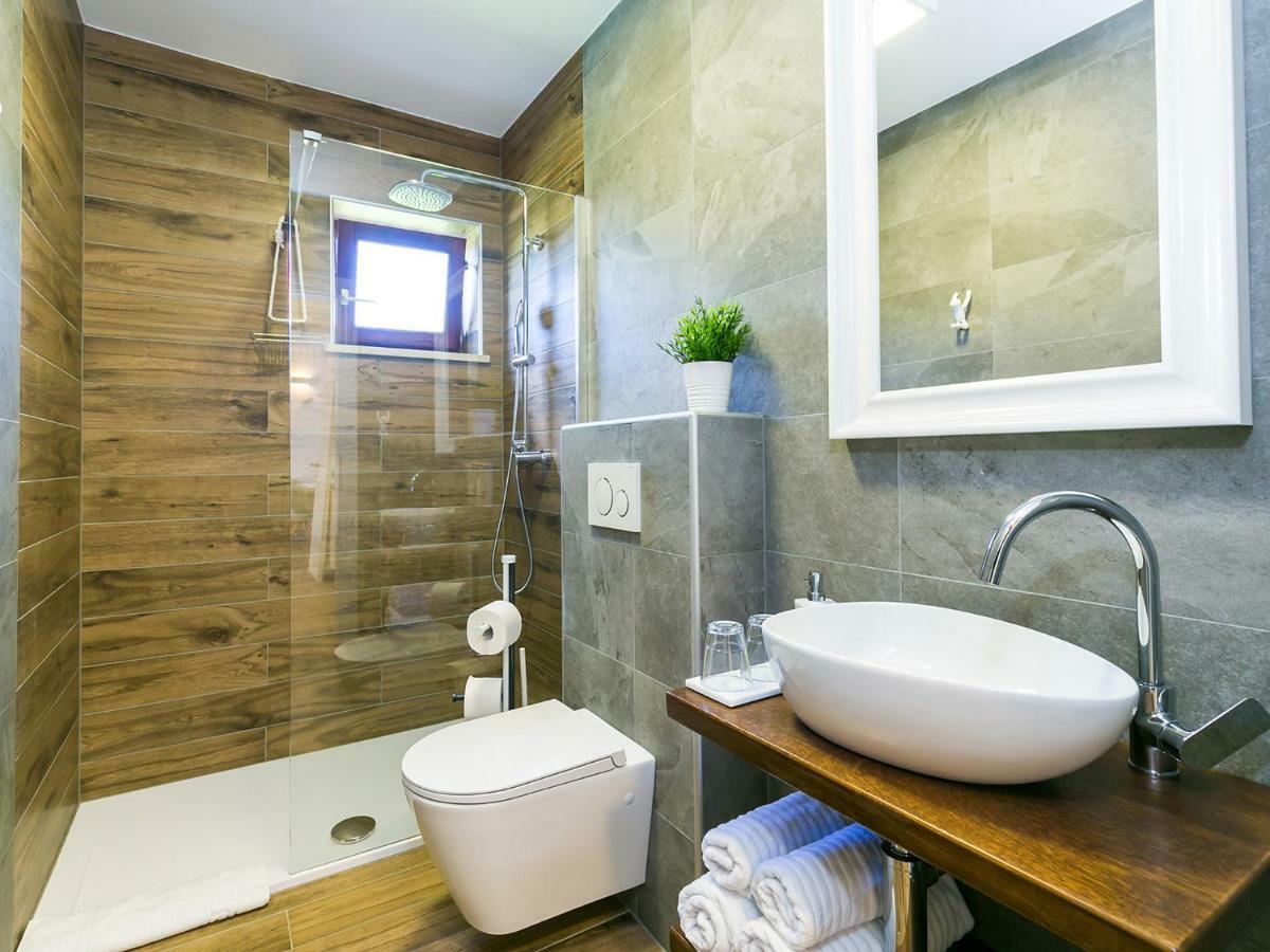 Pool Premium Apartment Vrsar Kültér fotó