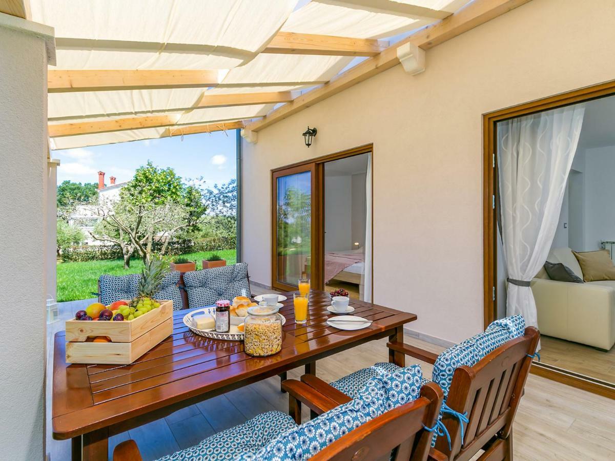 Pool Premium Apartment Vrsar Kültér fotó