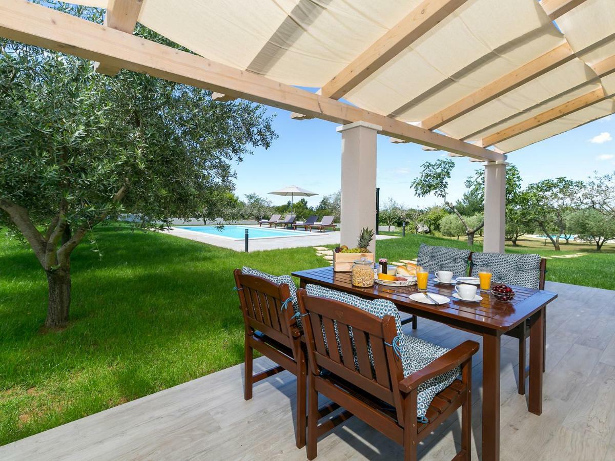 Pool Premium Apartment Vrsar Kültér fotó